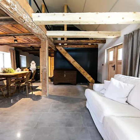 Private Retreat 度假居 *